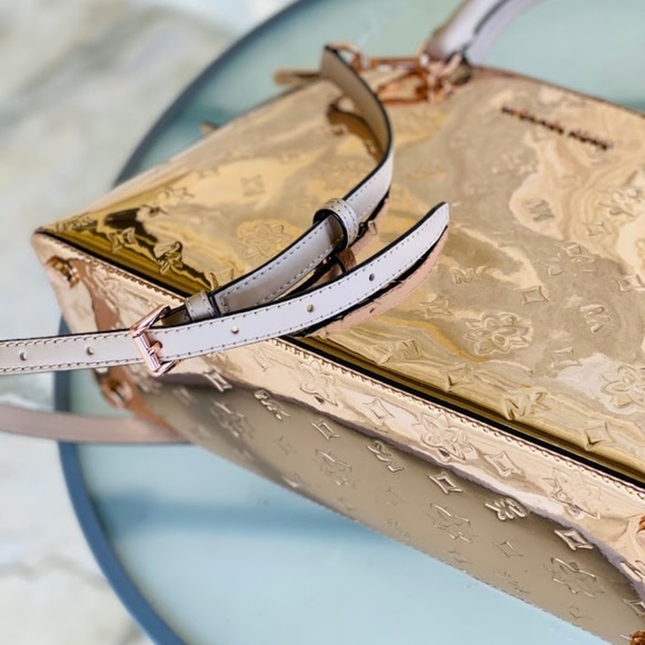 NWT MICHAEL KORS LARGE DOME EMMY SIG SATCHEL - Picture 4 of 8